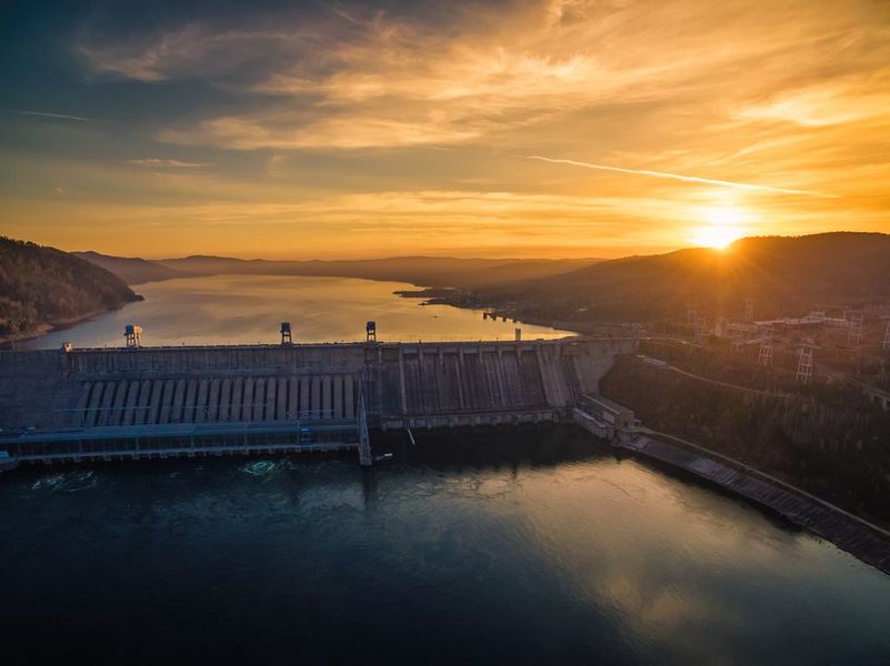 Wisconsin_Hydroelectric_powered_Mining_Facility_Launches.jpg